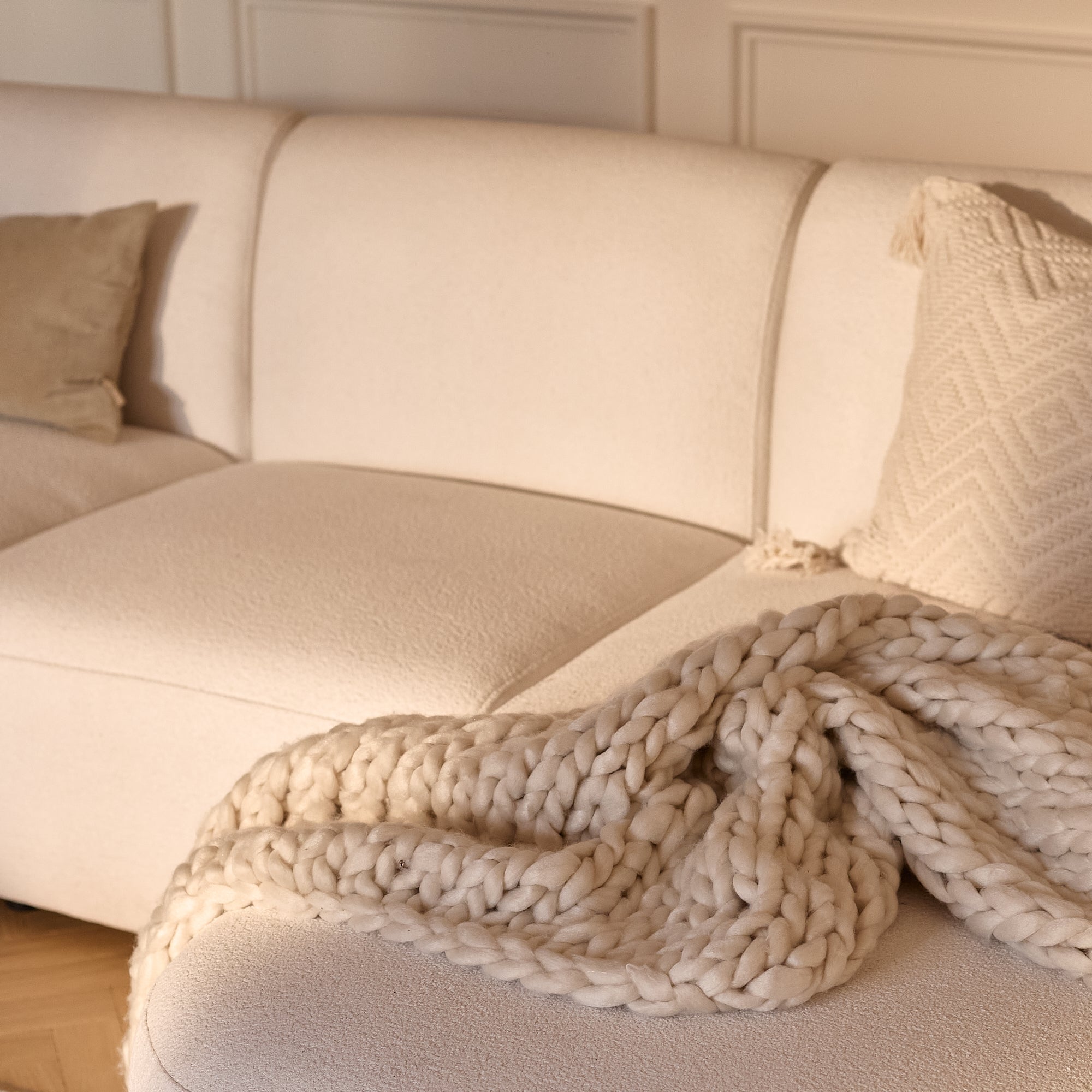 Nathalia Chaise Corner Sofa - Chalk White Boucle - Image 6