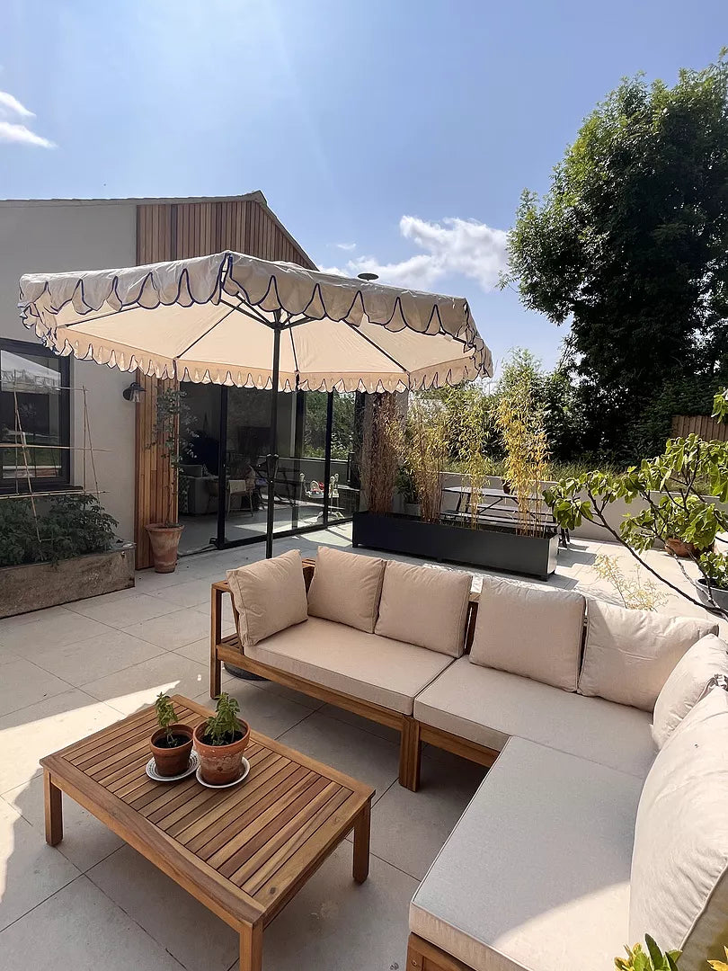 Dakota Wooden Garden Corner Sofa Set with Cream Parasol - Sand Cushions - Image 9