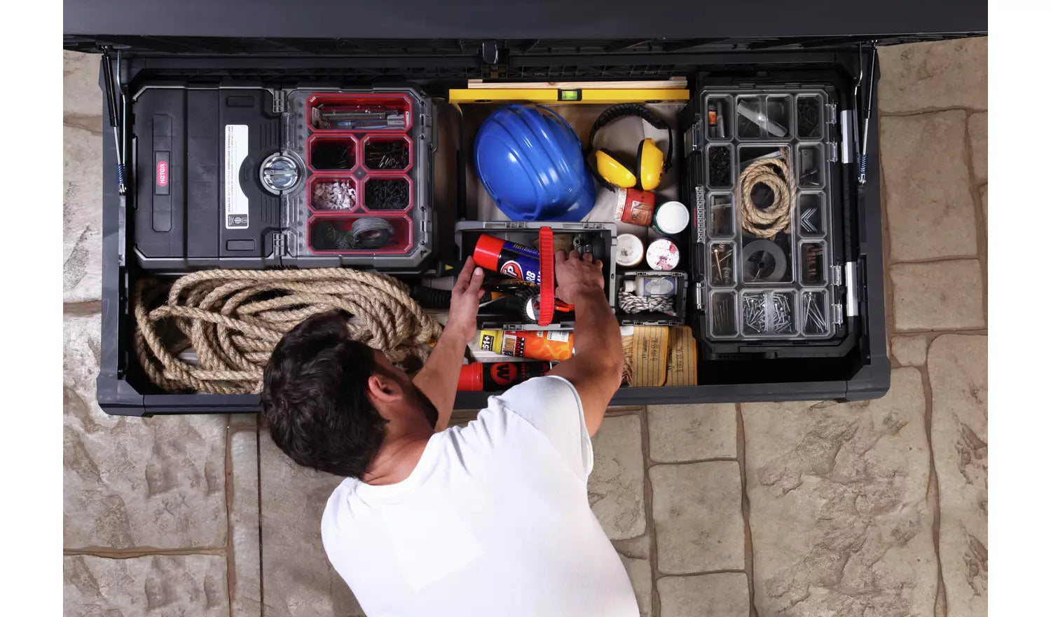 Keter Premier 570L Storage Box - Grey - Image 3